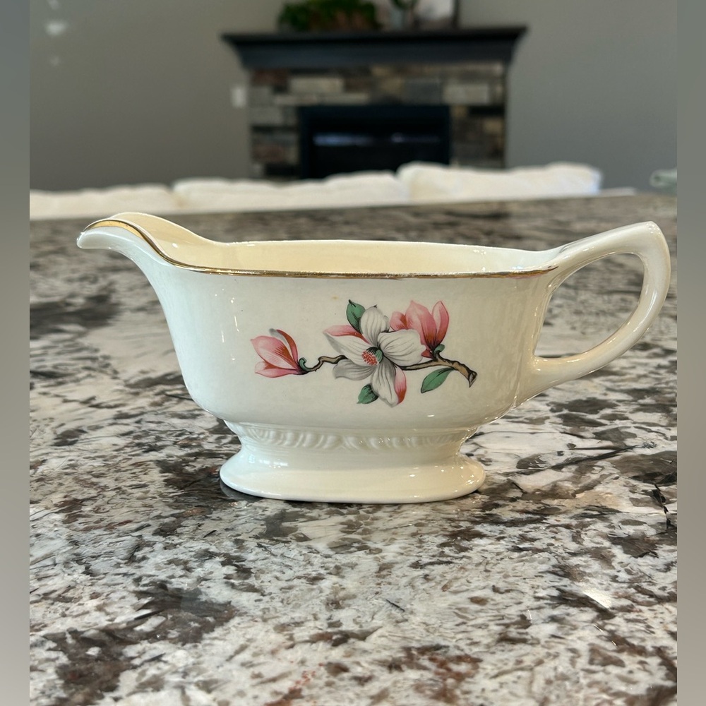 Homer Laughlin Gravy Boat Pink Dogwood Liberty Gold Trim Vintage 1954